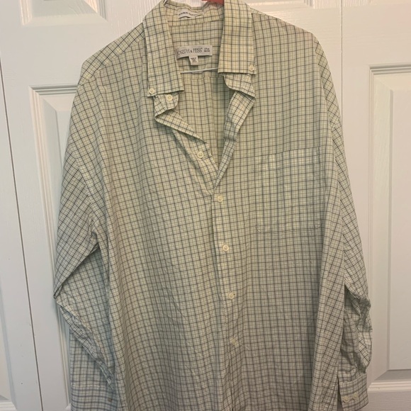 Joseph Feiss…non iron button down dress or casual shirt - Picture 1 of 2